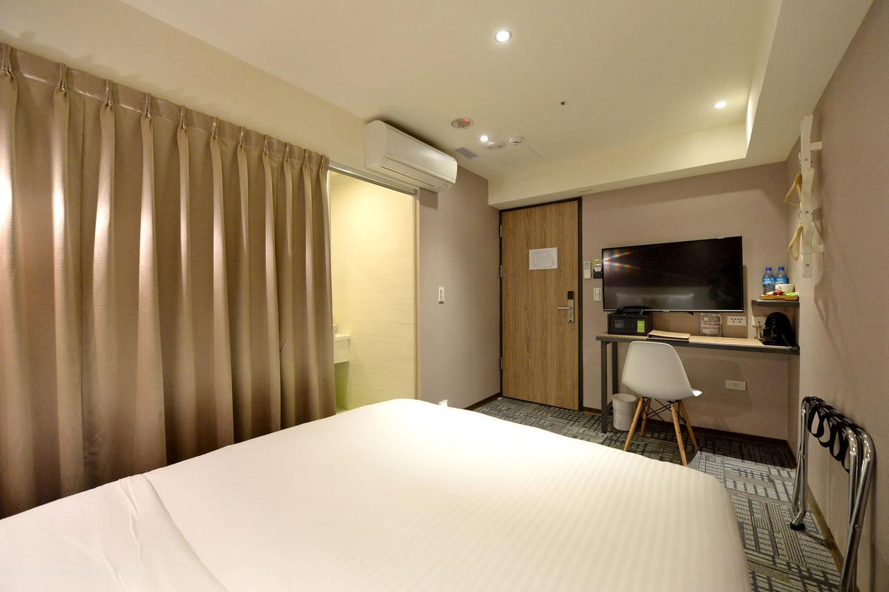 Ark Hotel - Changan Fuxing方舟商業股份有限公司 Taipei Exteriör bild