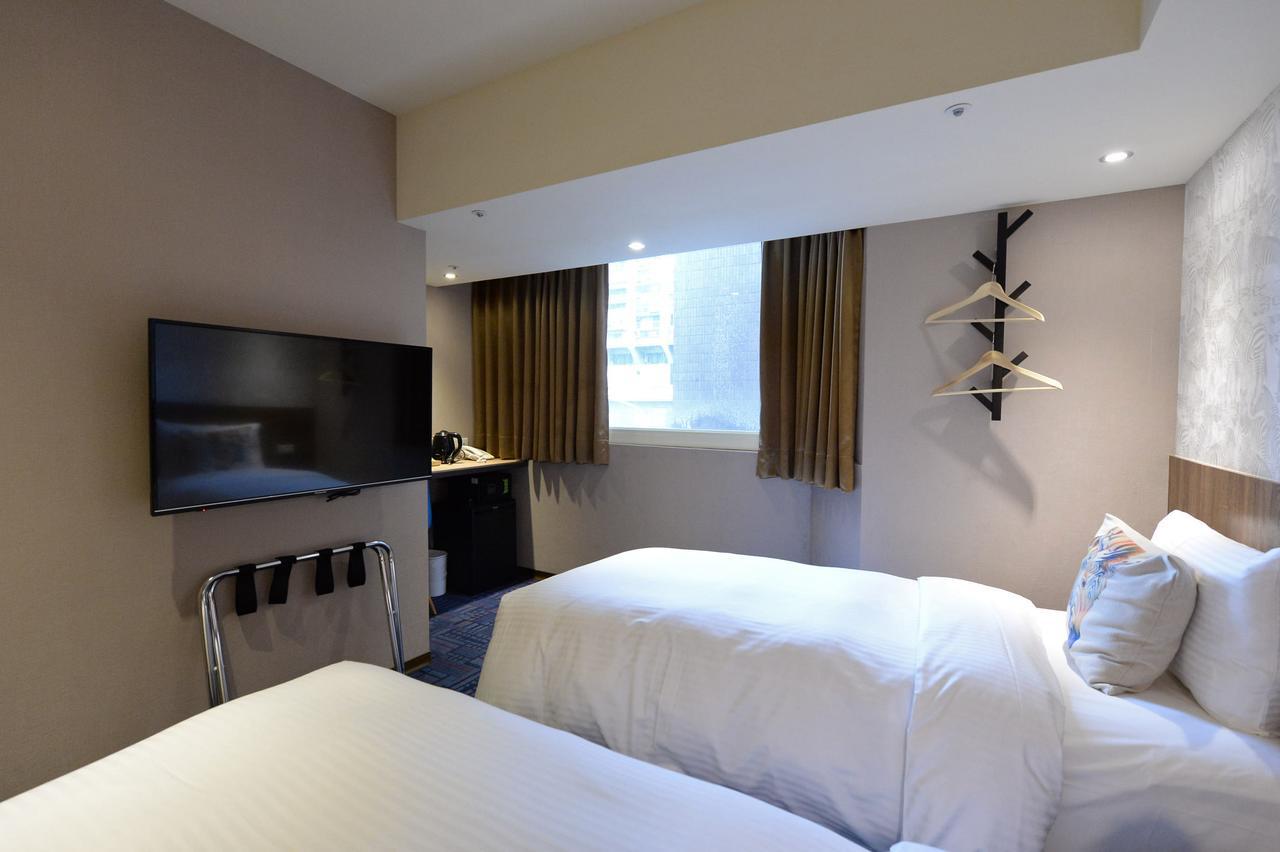 Ark Hotel - Changan Fuxing方舟商業股份有限公司 Taipei Exteriör bild