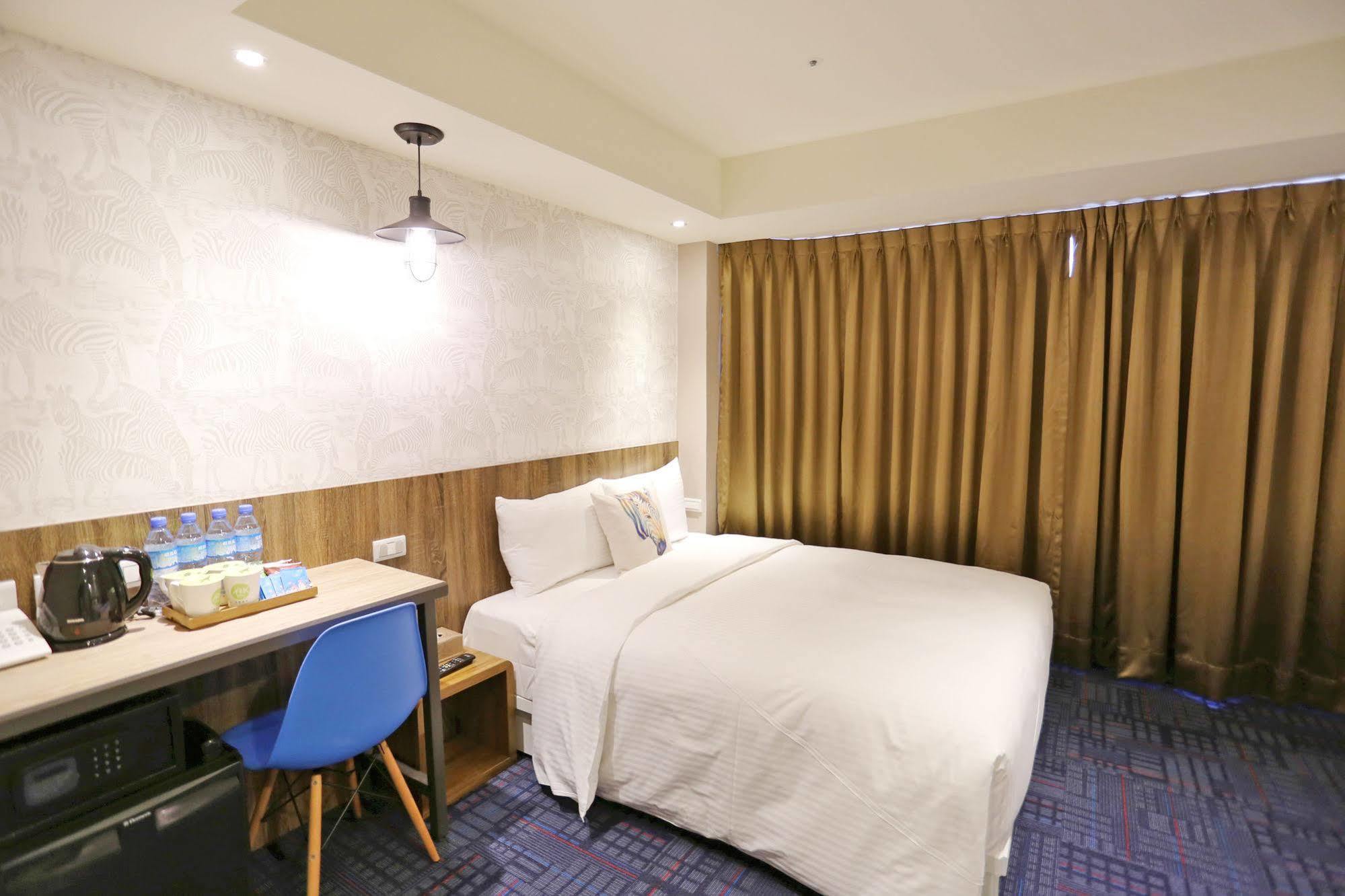 Ark Hotel - Changan Fuxing方舟商業股份有限公司 Taipei Exteriör bild
